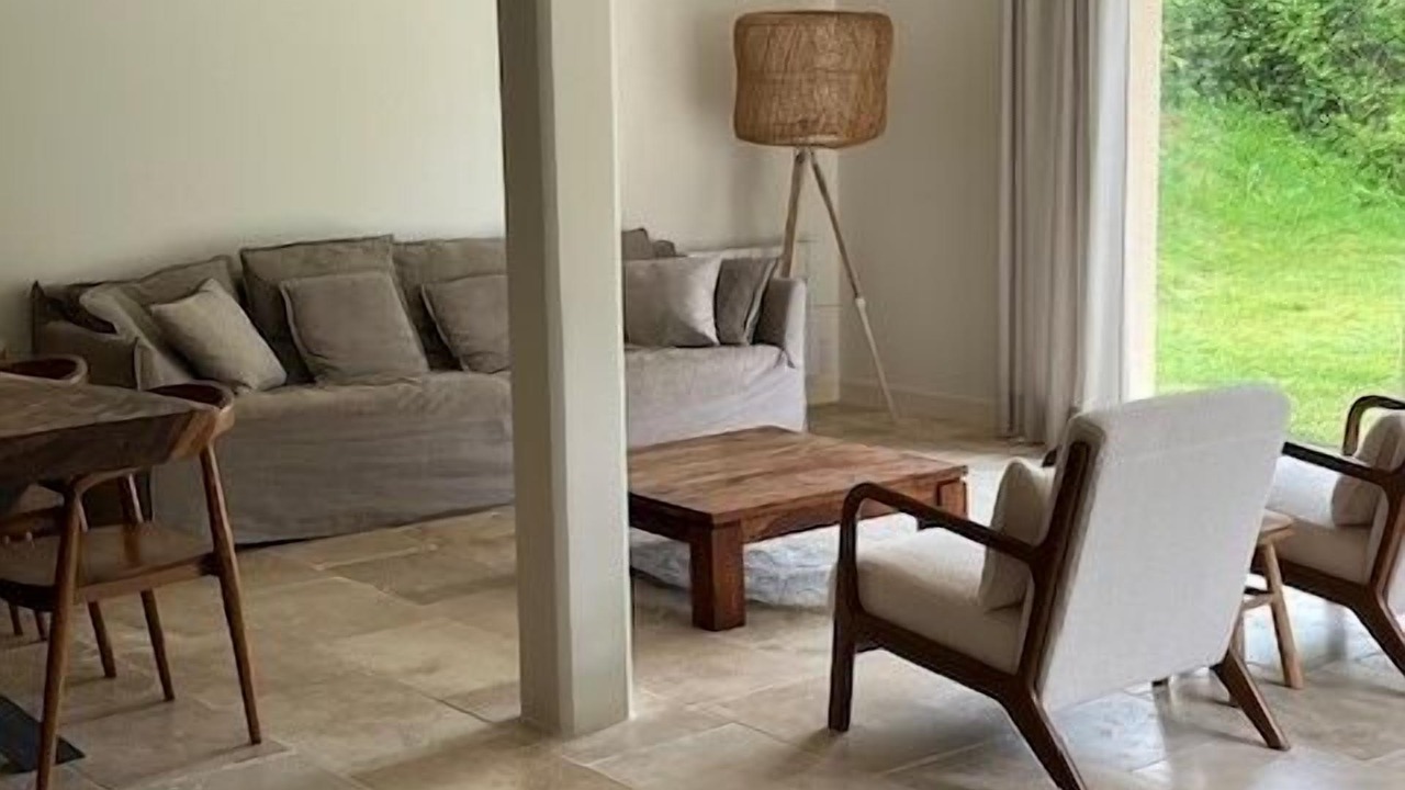 Photo of Livingroom in Vasles
