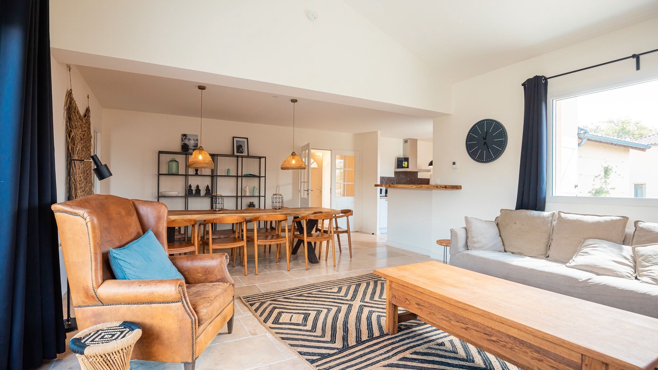 Photo of Livingroom in Vasles
