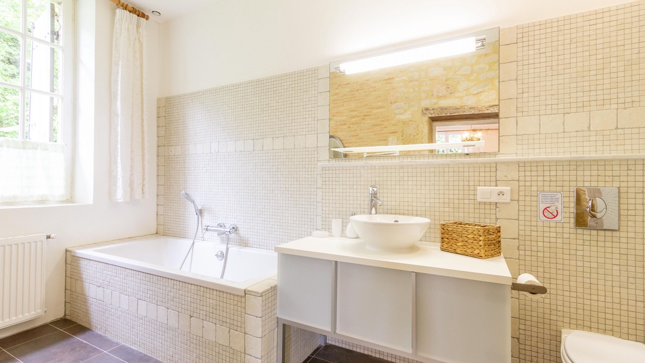 Photo of Bathroom in Dieulivol