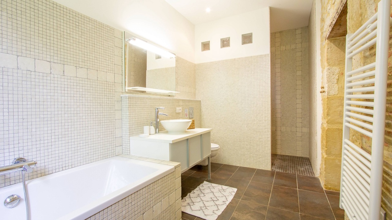 Photo of Bathroom in Dieulivol