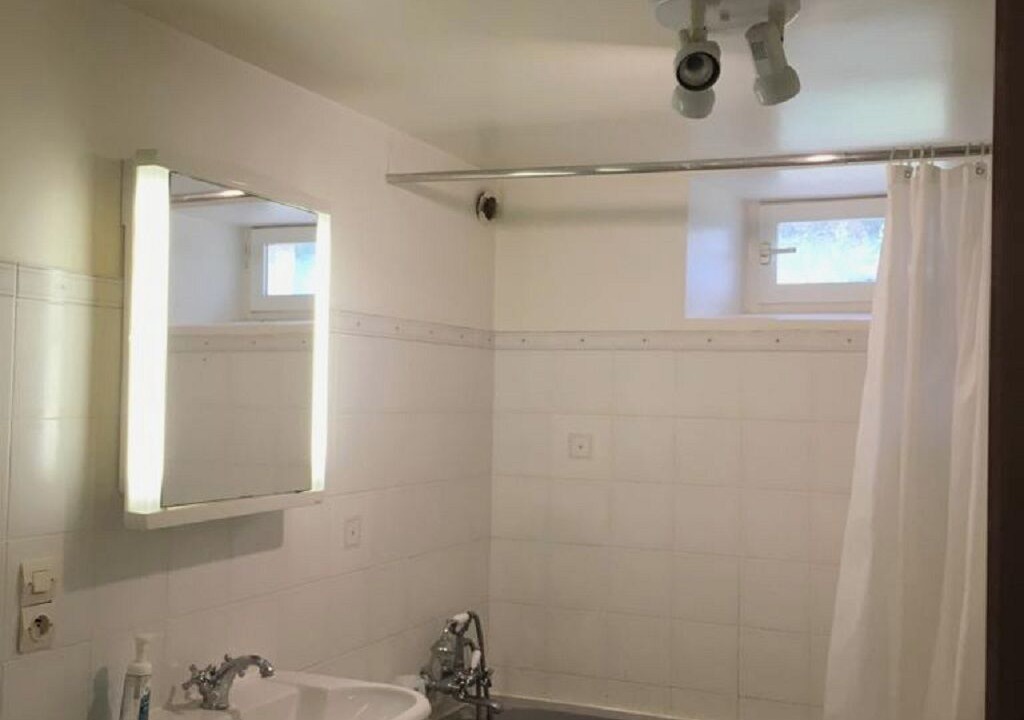 Photo of Bathroom in Bergerac