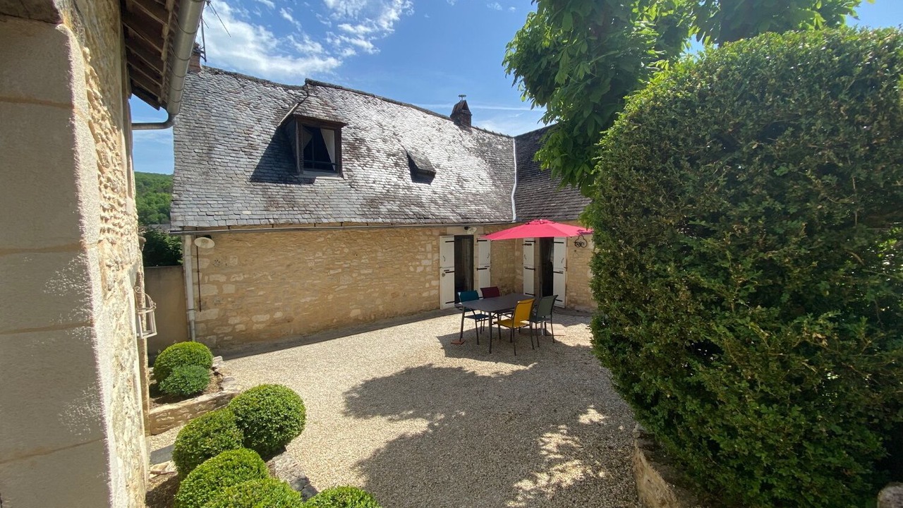 Photo of Outdoor in Saint-Amand-de-Coly