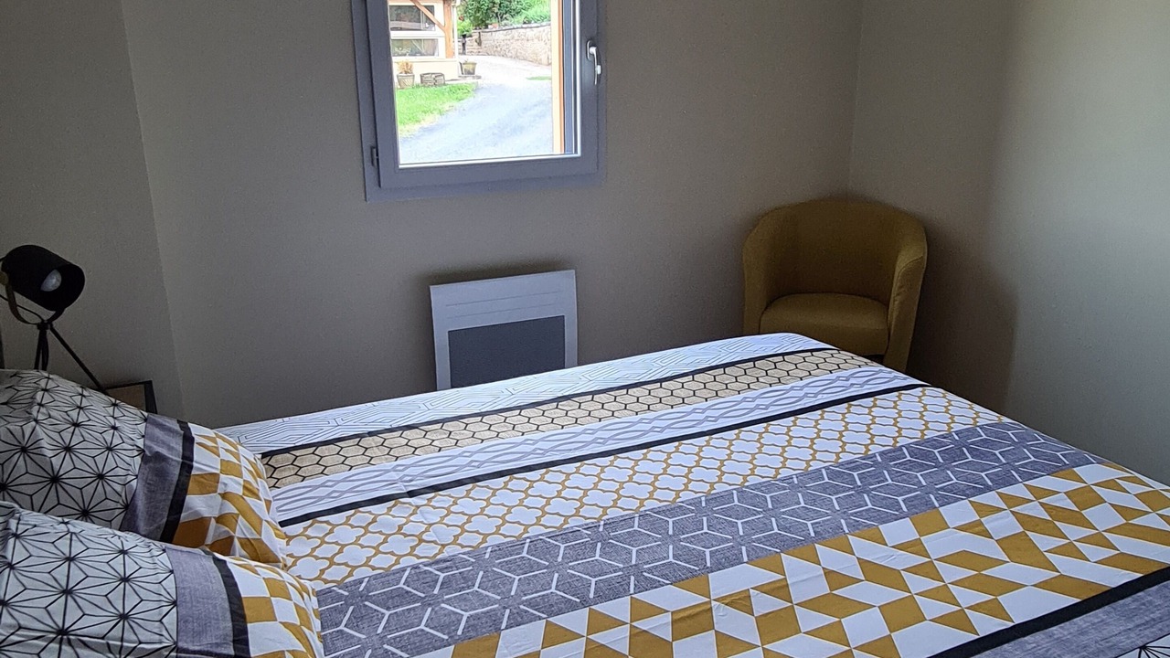 Photo of Bedroom in Saint-Leon-sur-Vezere