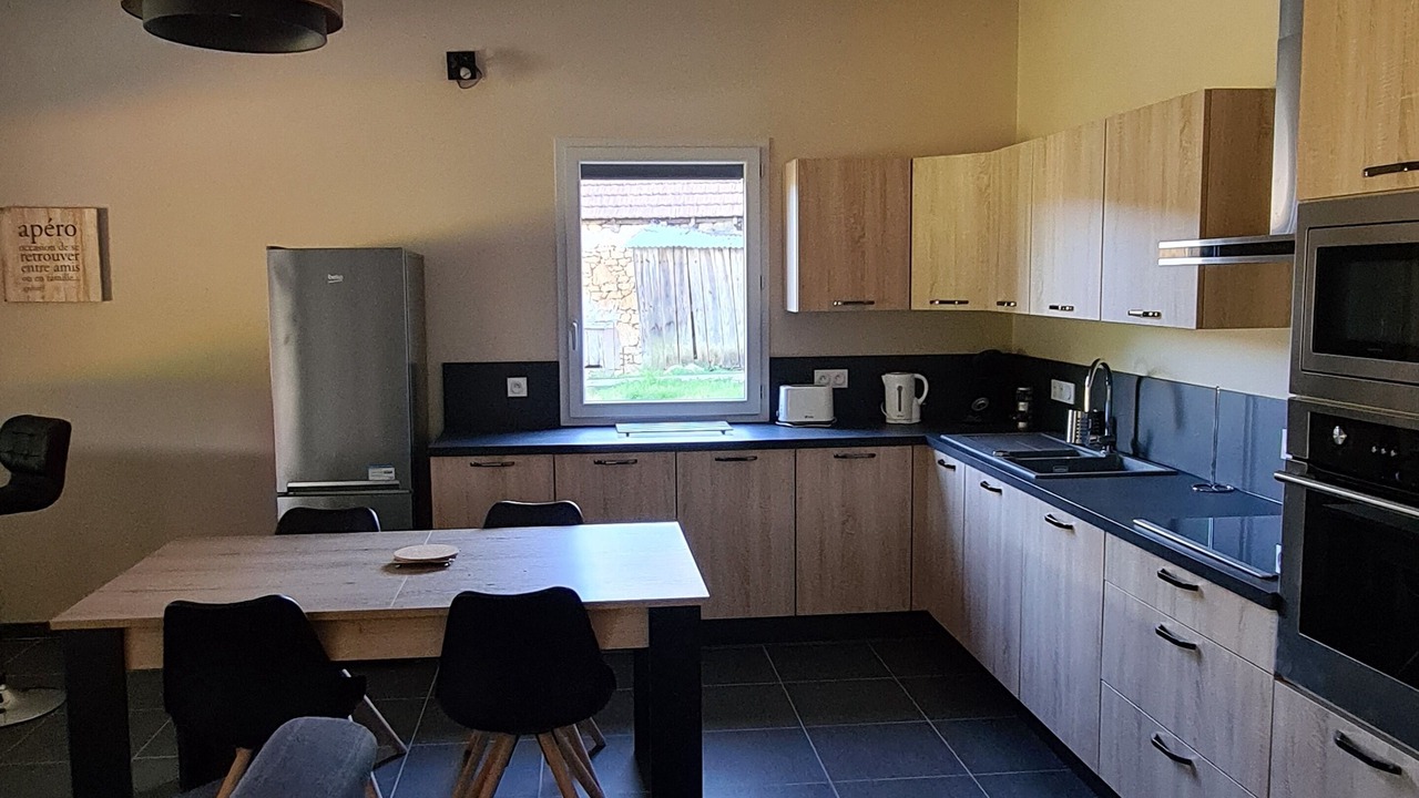 Photo of Kitchen in Saint-Leon-sur-Vezere