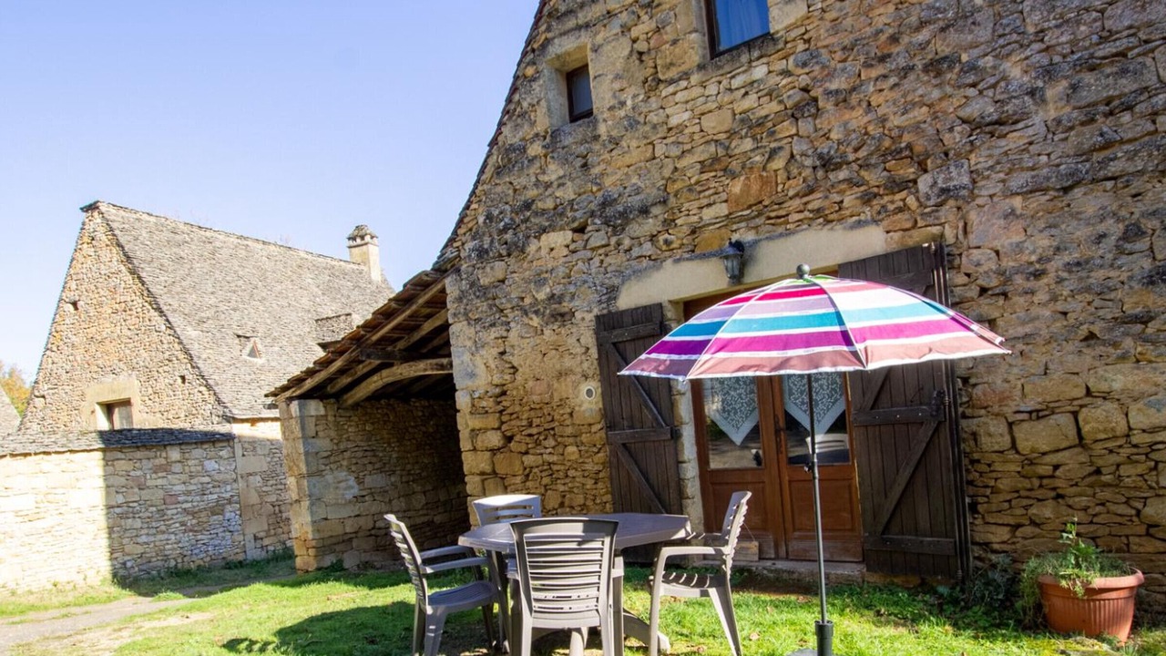 Photo of Outdoor in Saint-Andre-dAllas