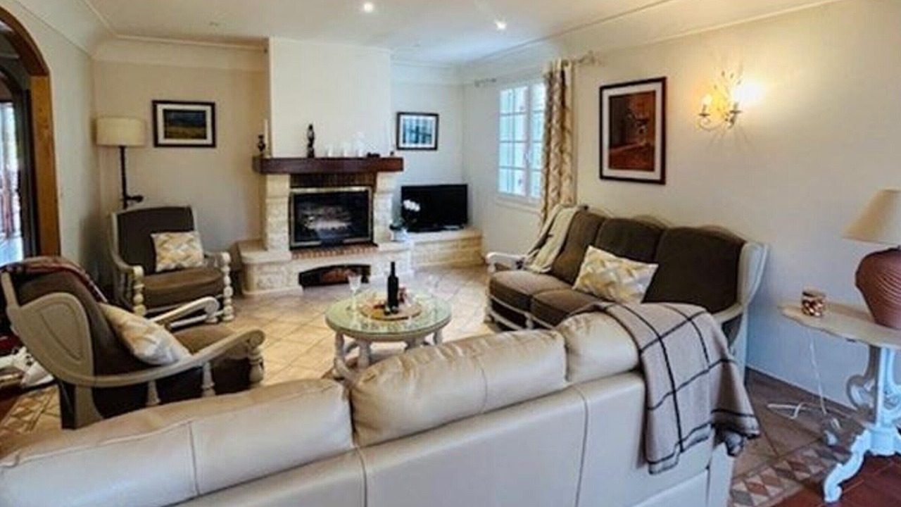 Photo of Livingroom in Villamblard
