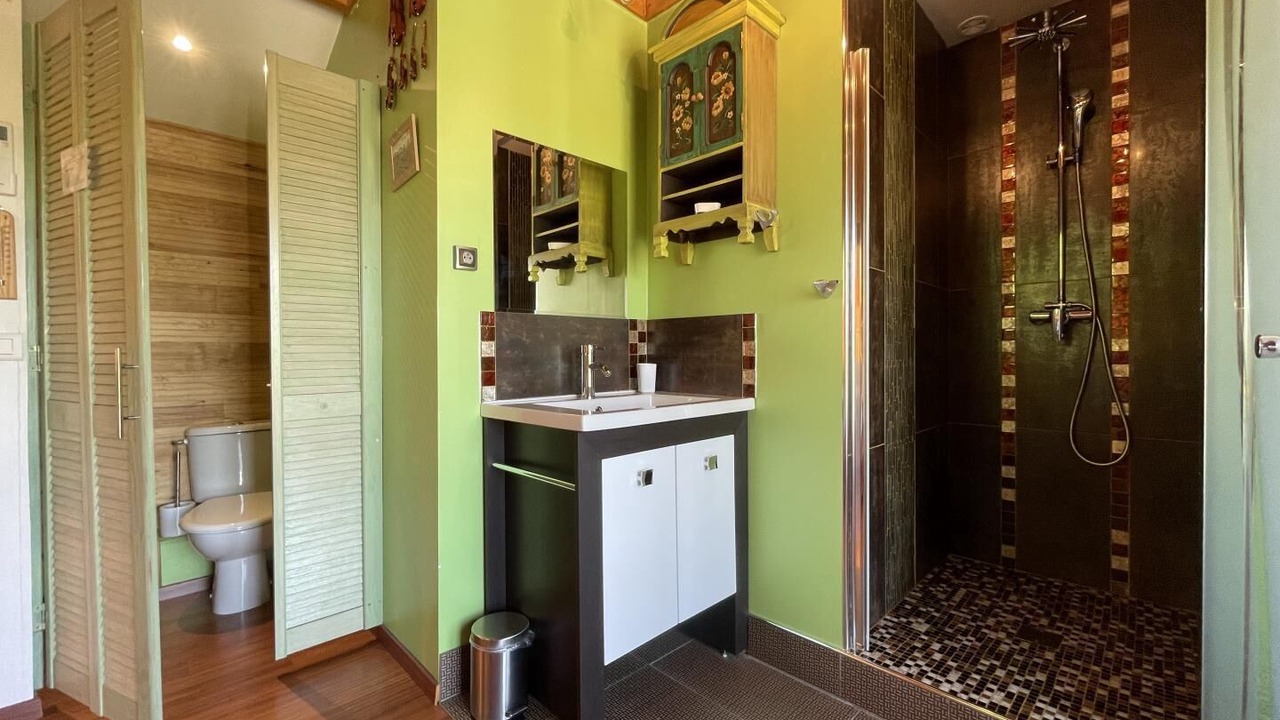 Photo of Bathroom in Estialescq