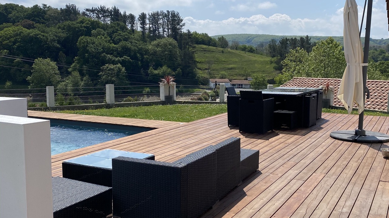 Photo of Patio Balcony in Saint-Pee-sur-Nivelle
