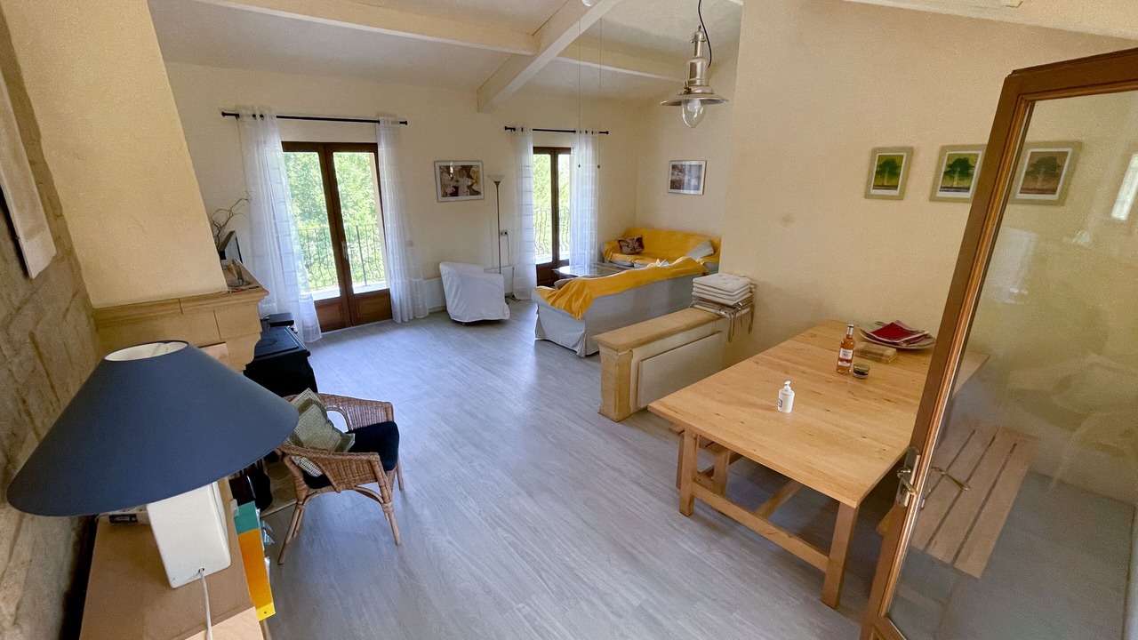 Photo of Livingroom in Saint-Cybranet
