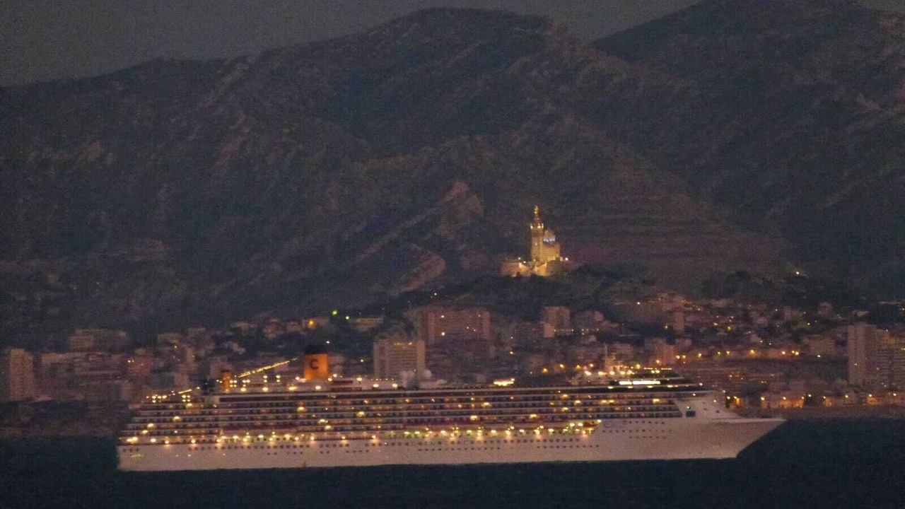 Photo of Outdoor in Ensues-la-Redonne