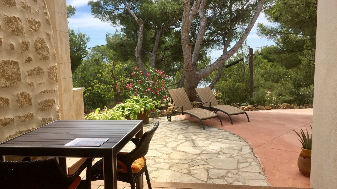 Photo of Outdoor in Ensues-la-Redonne