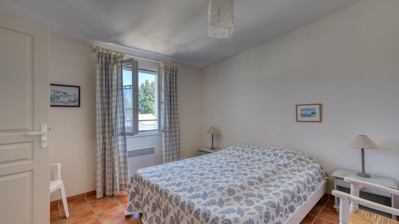 Photo of Bedroom in Ars-en-Re