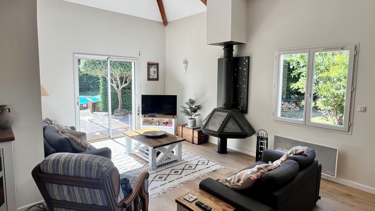 Photo of Livingroom in Lit-et-Mixe