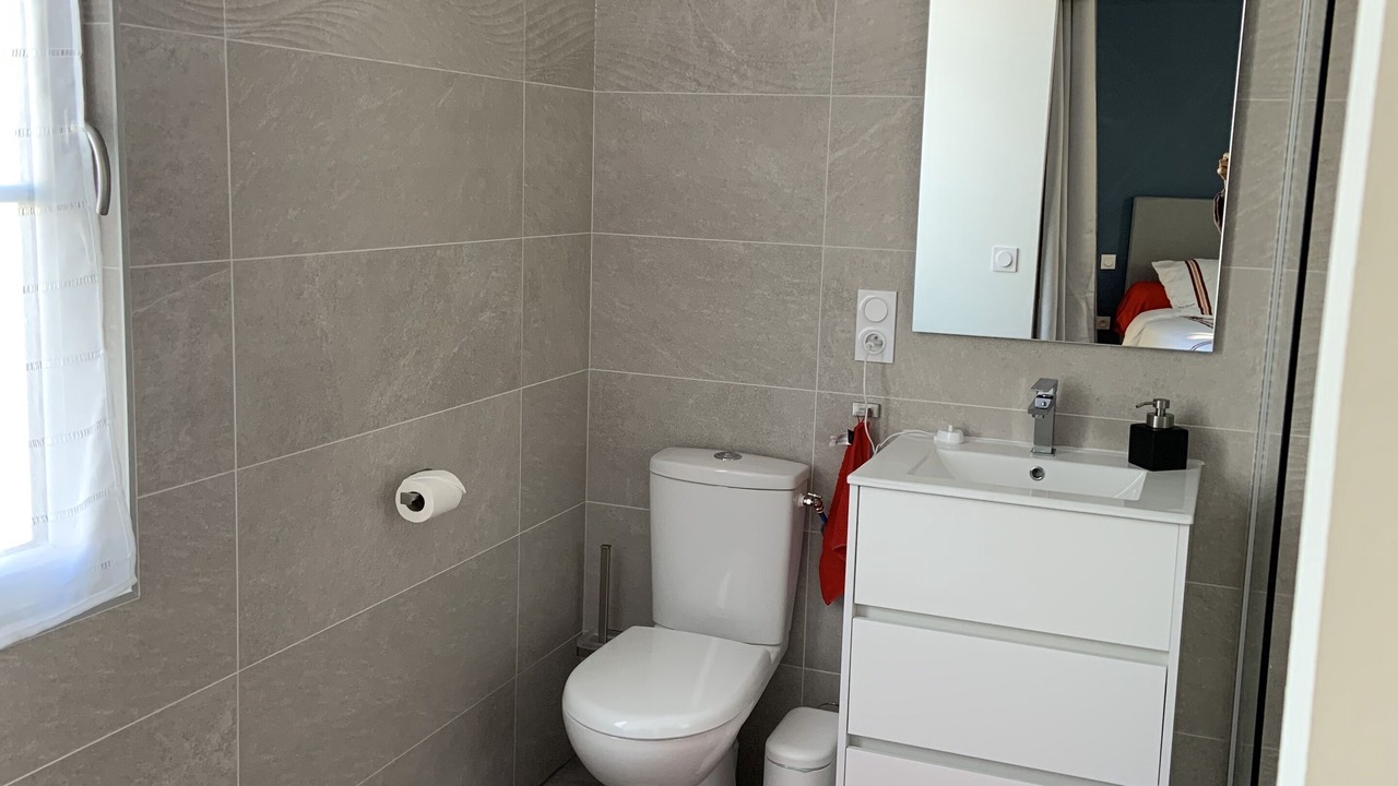 Photo of Bathroom in Saint-Pey-d'Armens