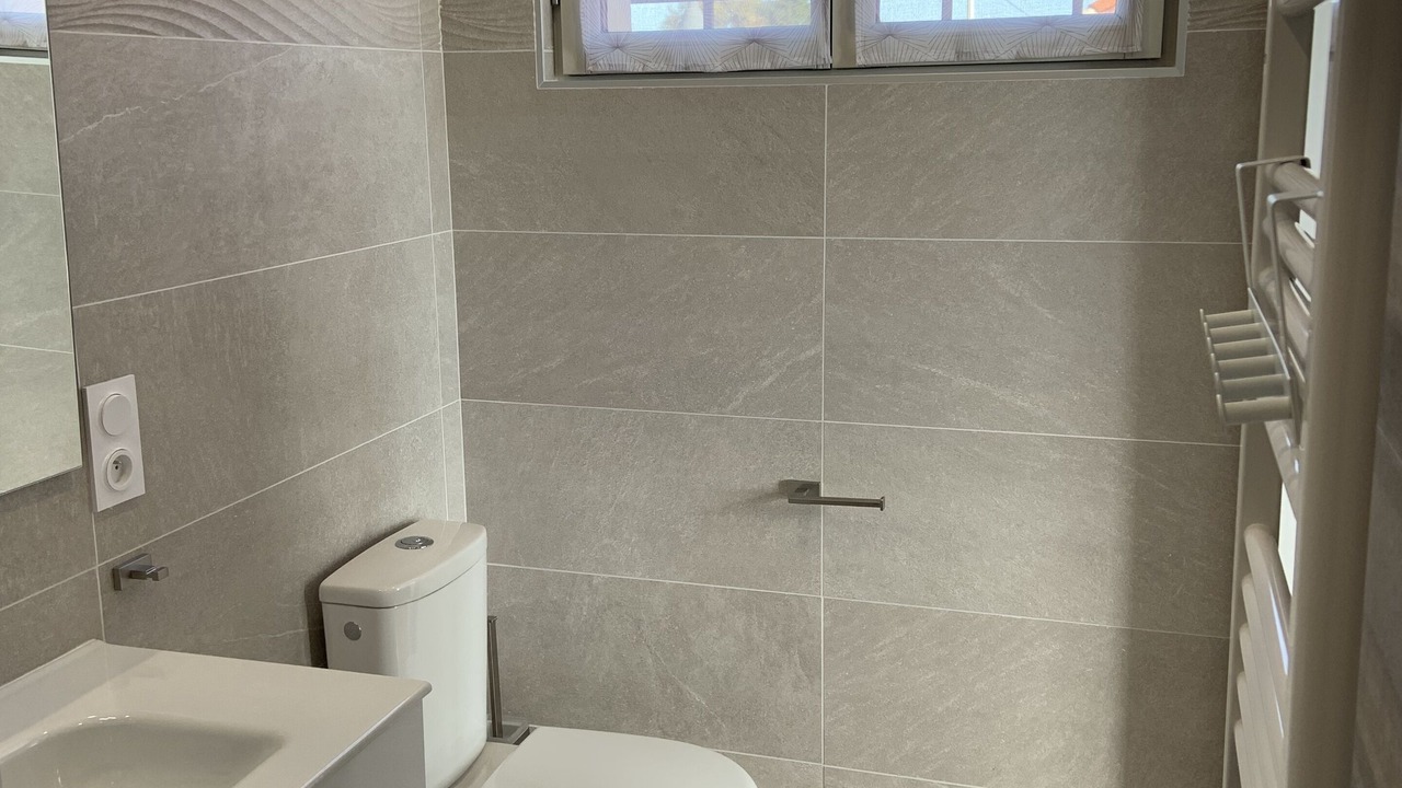 Photo of Bathroom in Saint-Pey-d'Armens