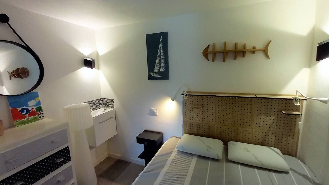 Photo of Bedroom in Saint-Palais-sur-Mer
