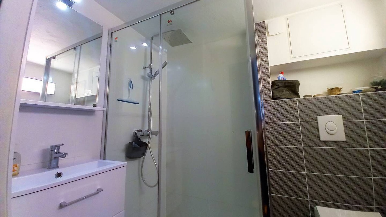 Photo of Bathroom in Saint-Palais-sur-Mer