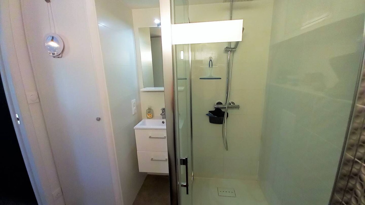 Photo of Bathroom in Saint-Palais-sur-Mer