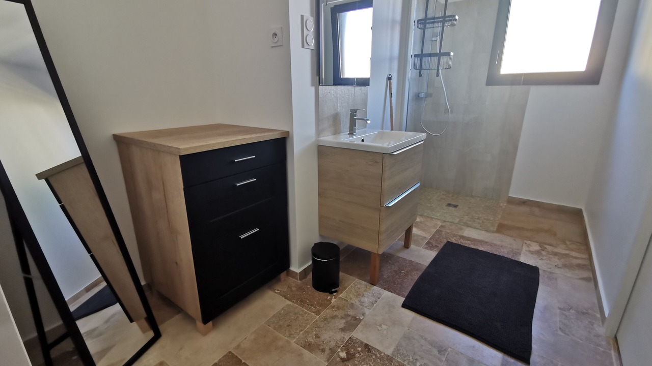 Photo of Bathroom in Leon