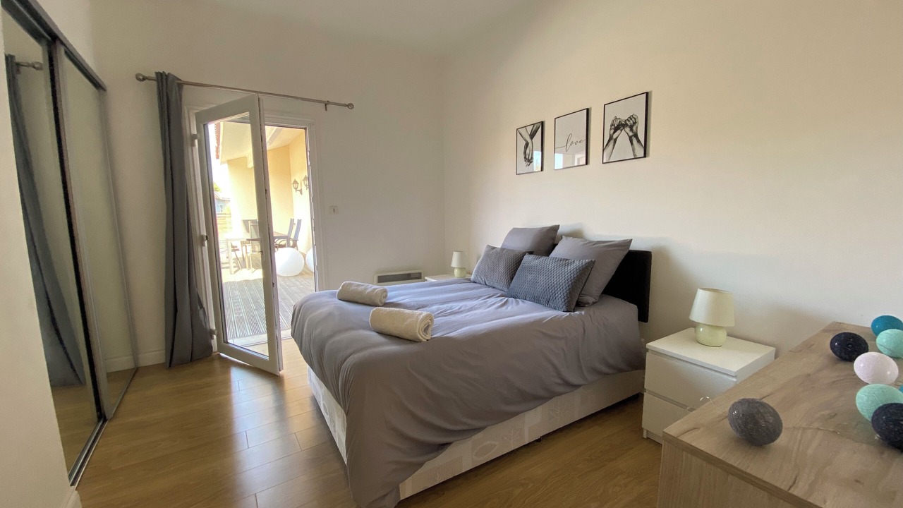 Photo of Bedroom in Vensac