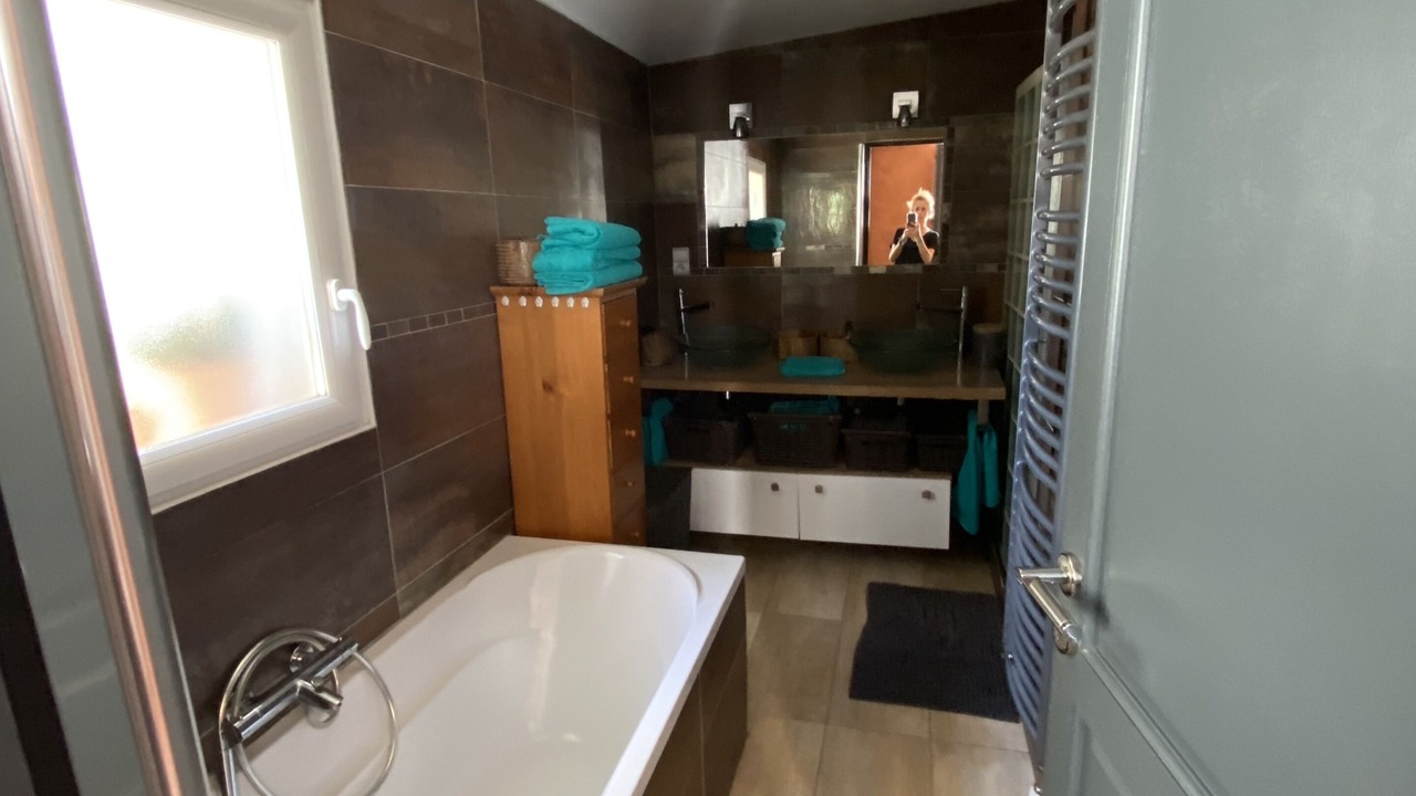 Photo of Bathroom in Salles sur Mer