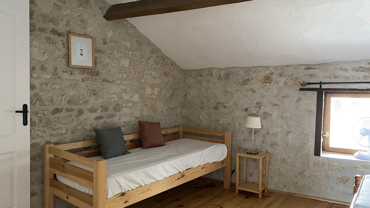 Photo of Bedroom in Champagne-et-Fontaine
