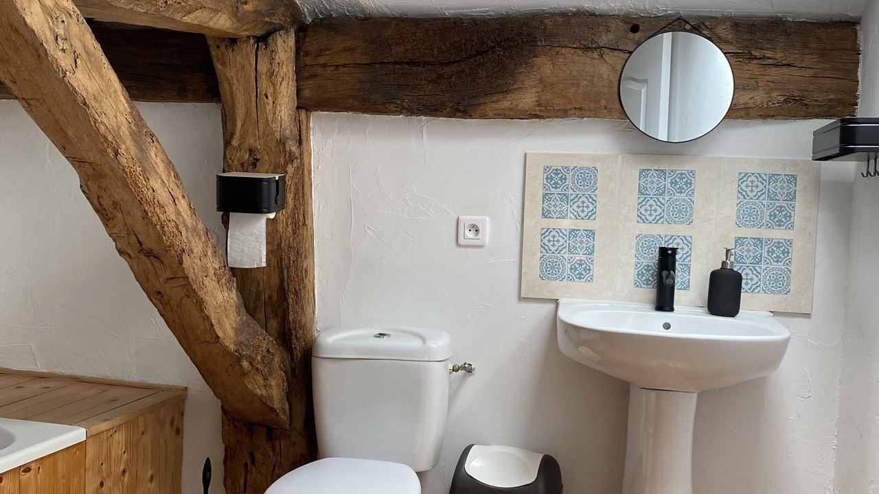 Photo of Bathroom in Champagne-et-Fontaine