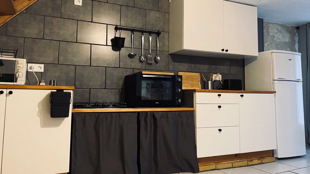 Photo of Kitchen in Champagne-et-Fontaine