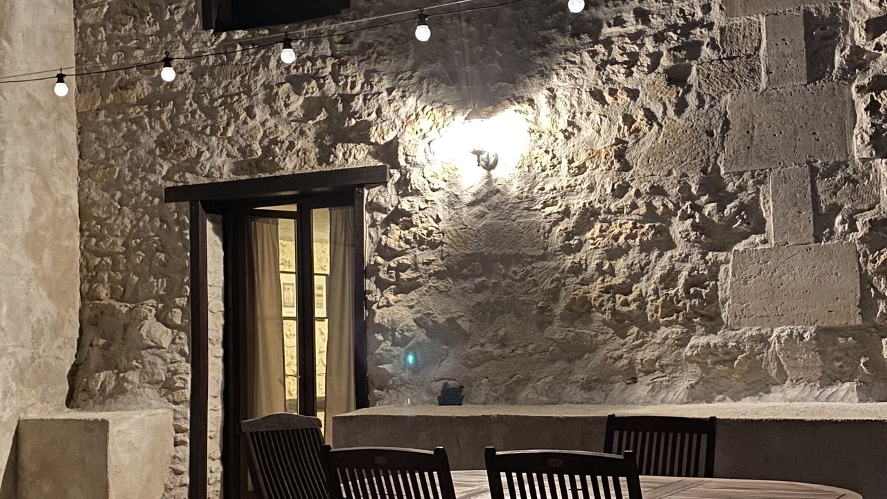 Photo of Outdoor in Champagne-et-Fontaine
