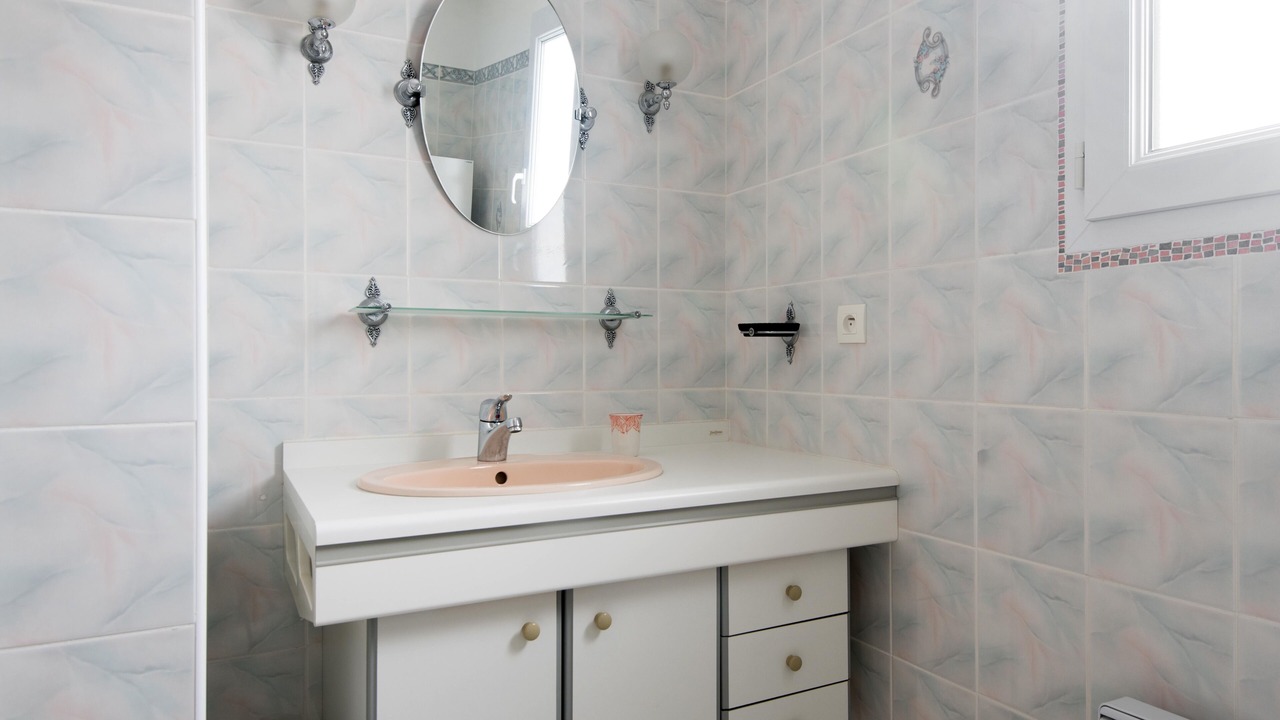 Photo of Bathroom in Sainte-Marie-de-Re