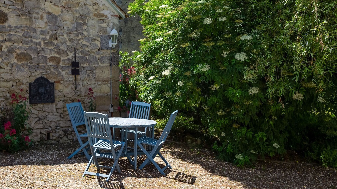 Photo of Outdoor in Saint-Martin-de-Gurson