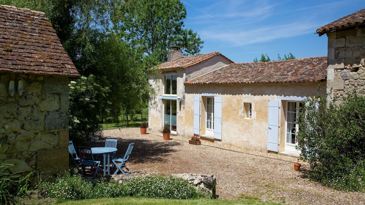 Photo of Outdoor in Saint-Martin-de-Gurson