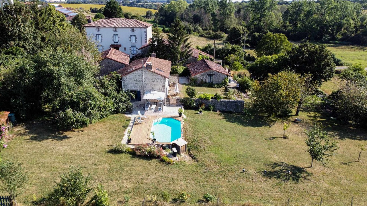 Photo of Outdoor in Bioussac