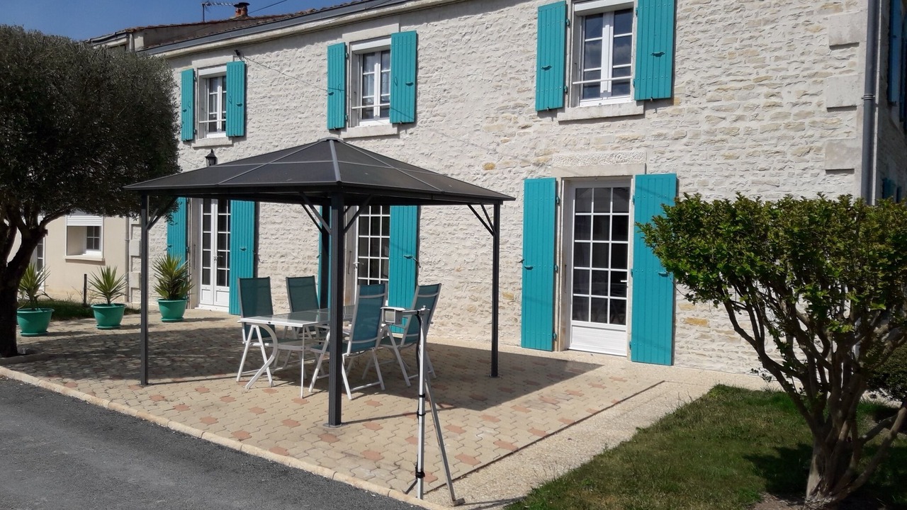 Photo of Outdoor in Saint-Hilaire-la-Palud