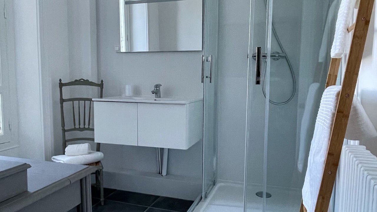Photo of Bathroom in Saint-Viance