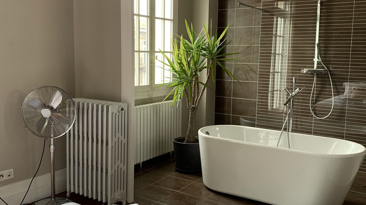 Photo of Bathroom in Nansouty-Saint-Genes