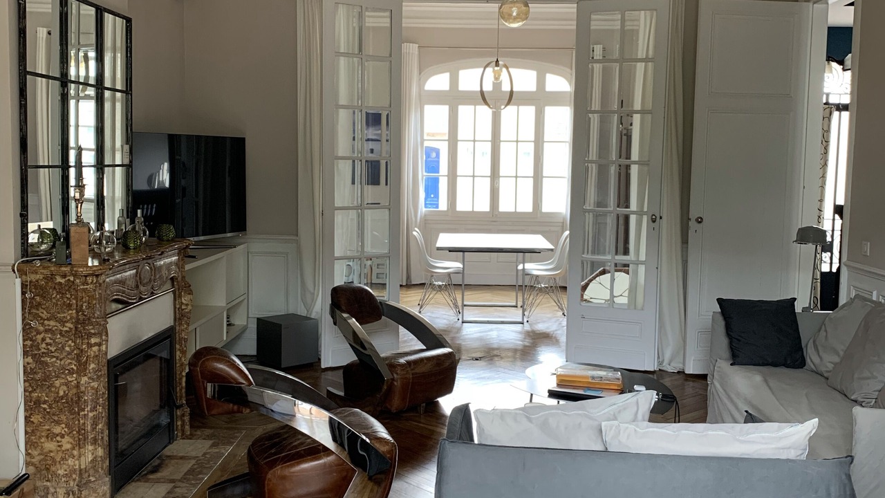 Photo of Livingroom in Nansouty-Saint-Genes