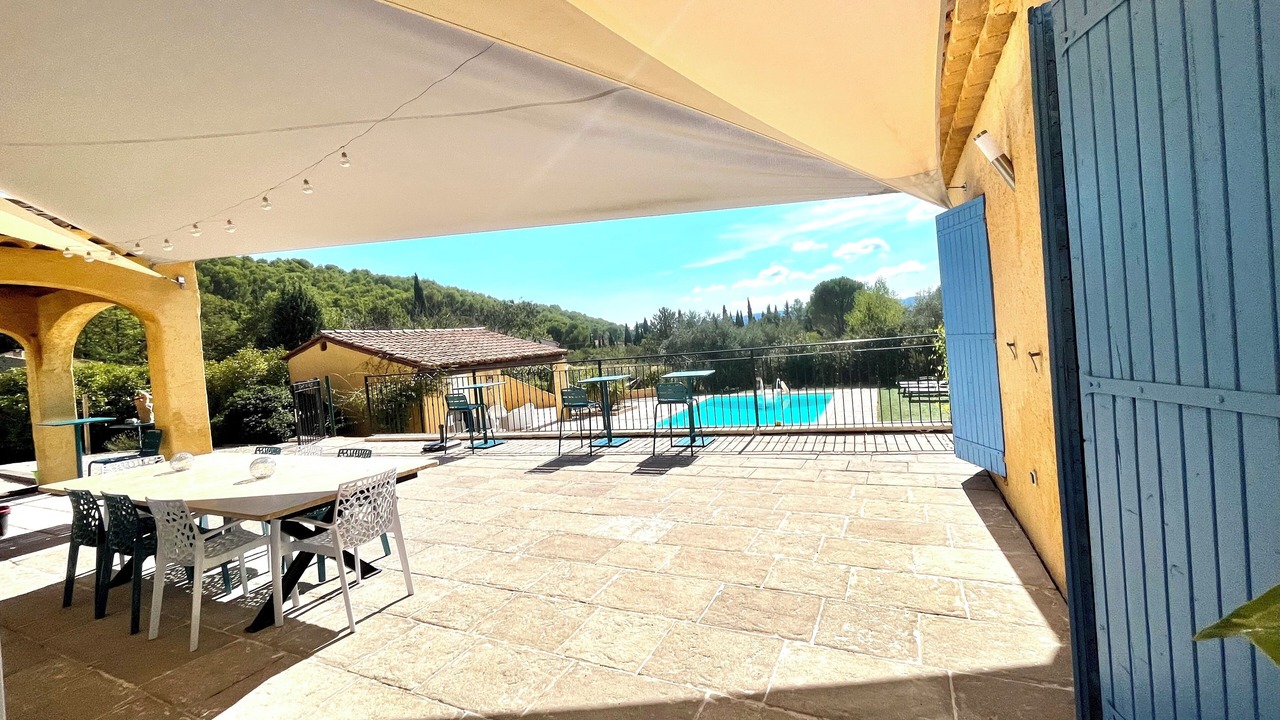 Photo of Outdoor in Merindol