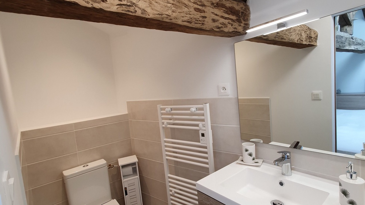 Photo of Bathroom in Vienne
