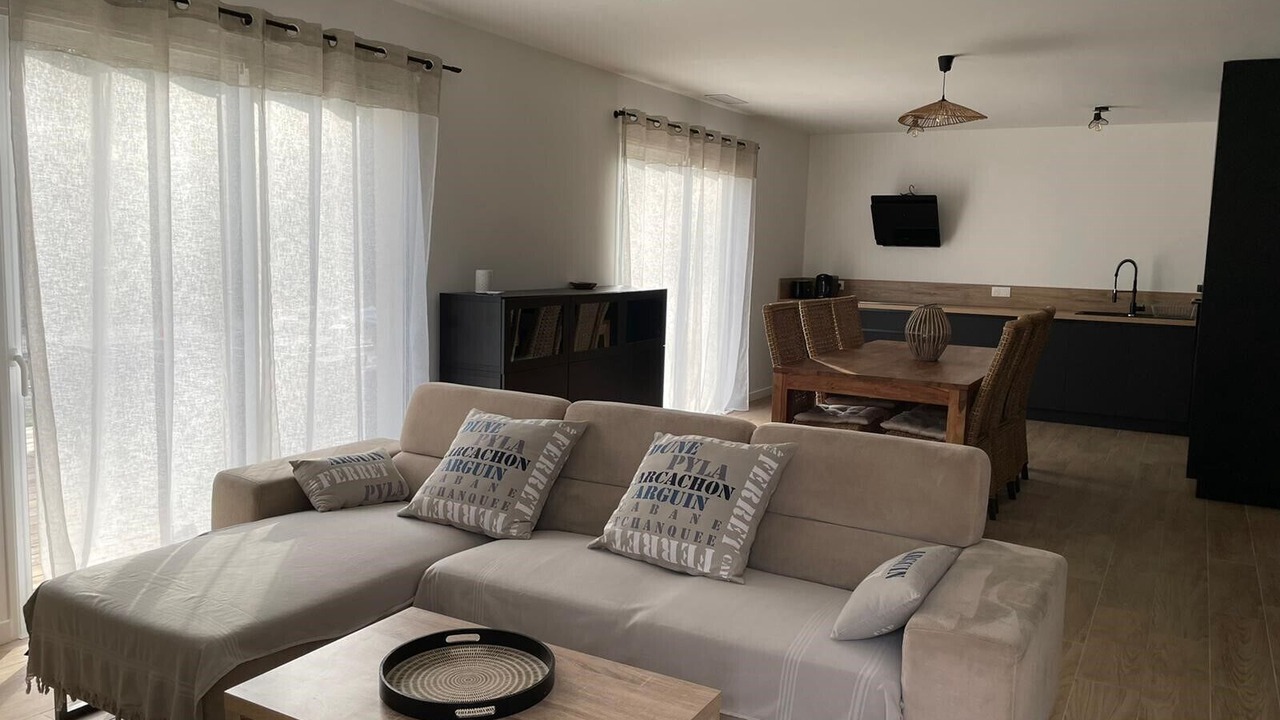 Photo of Livingroom in Parentis-en-Born