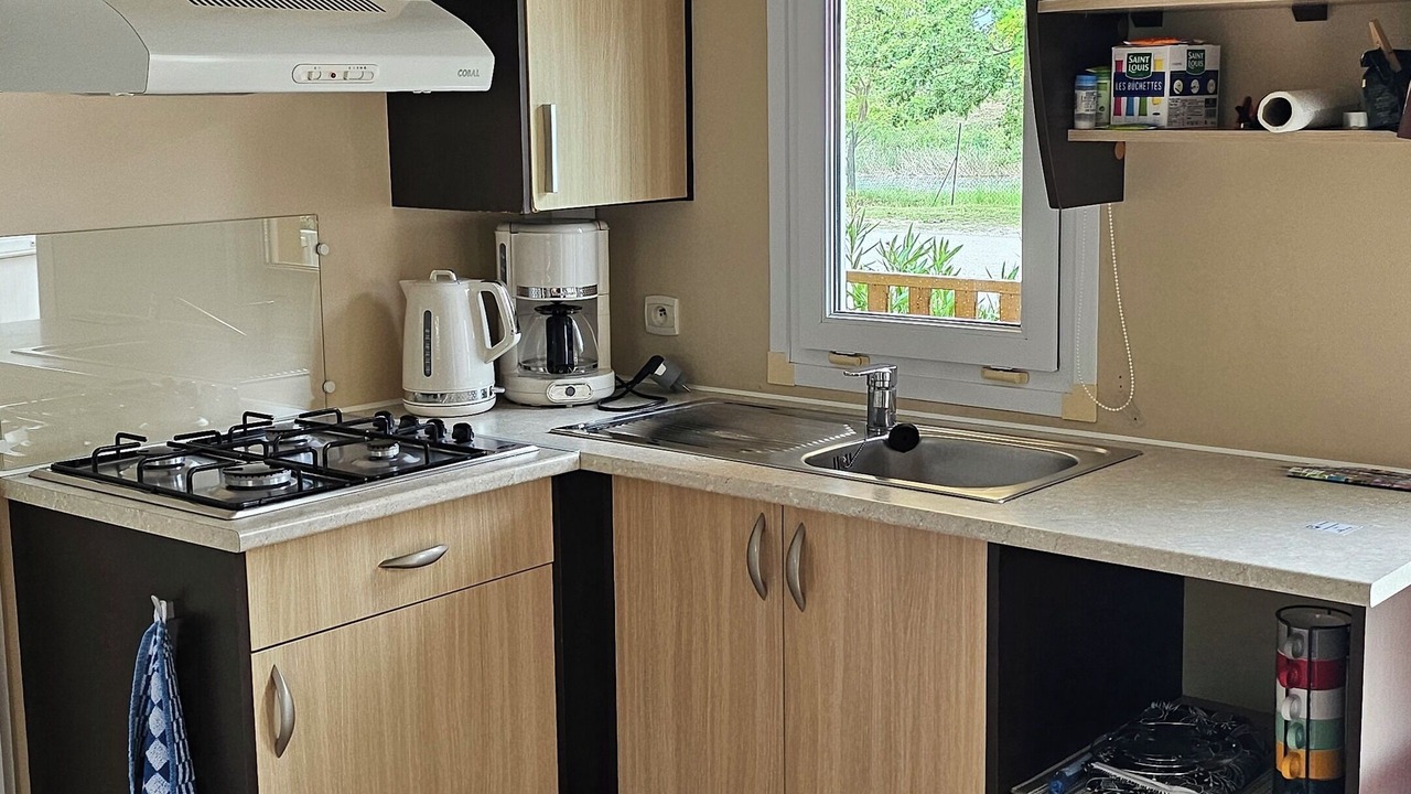 Photo of Kitchen in La Roque-d'Antheron
