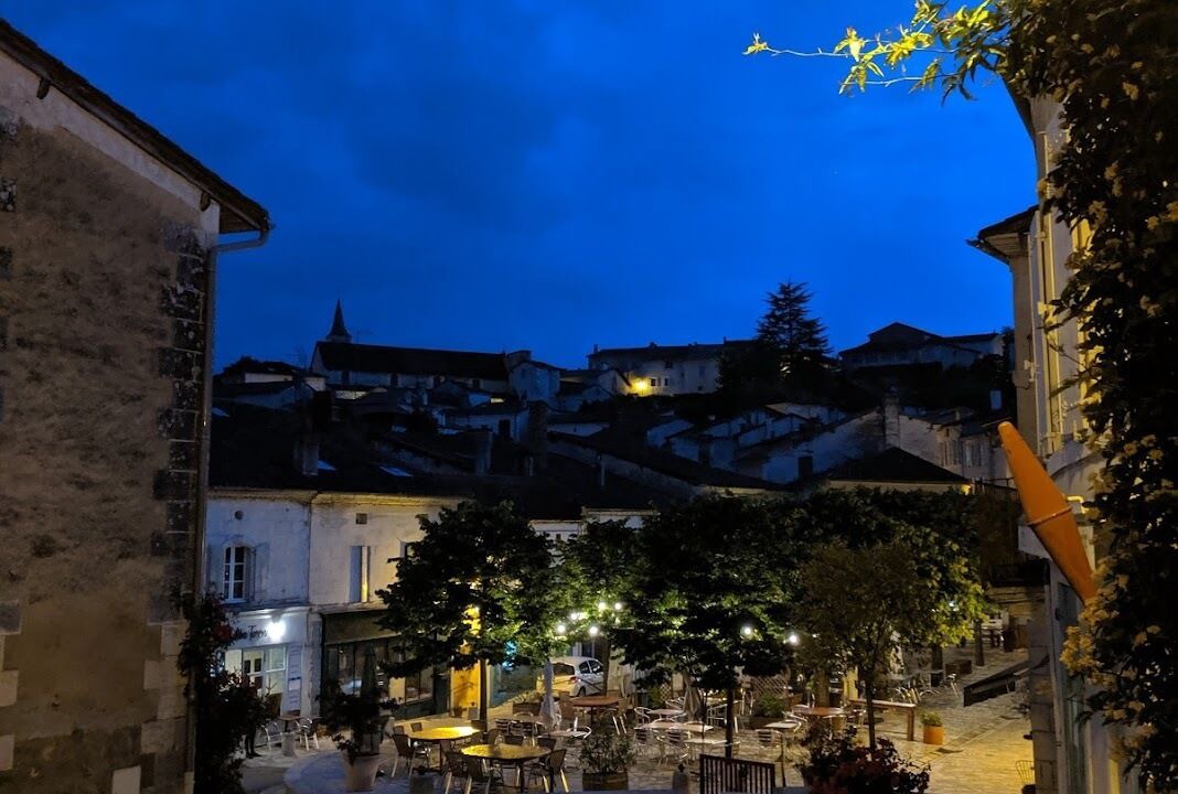 Photo of Outdoor in Courlac