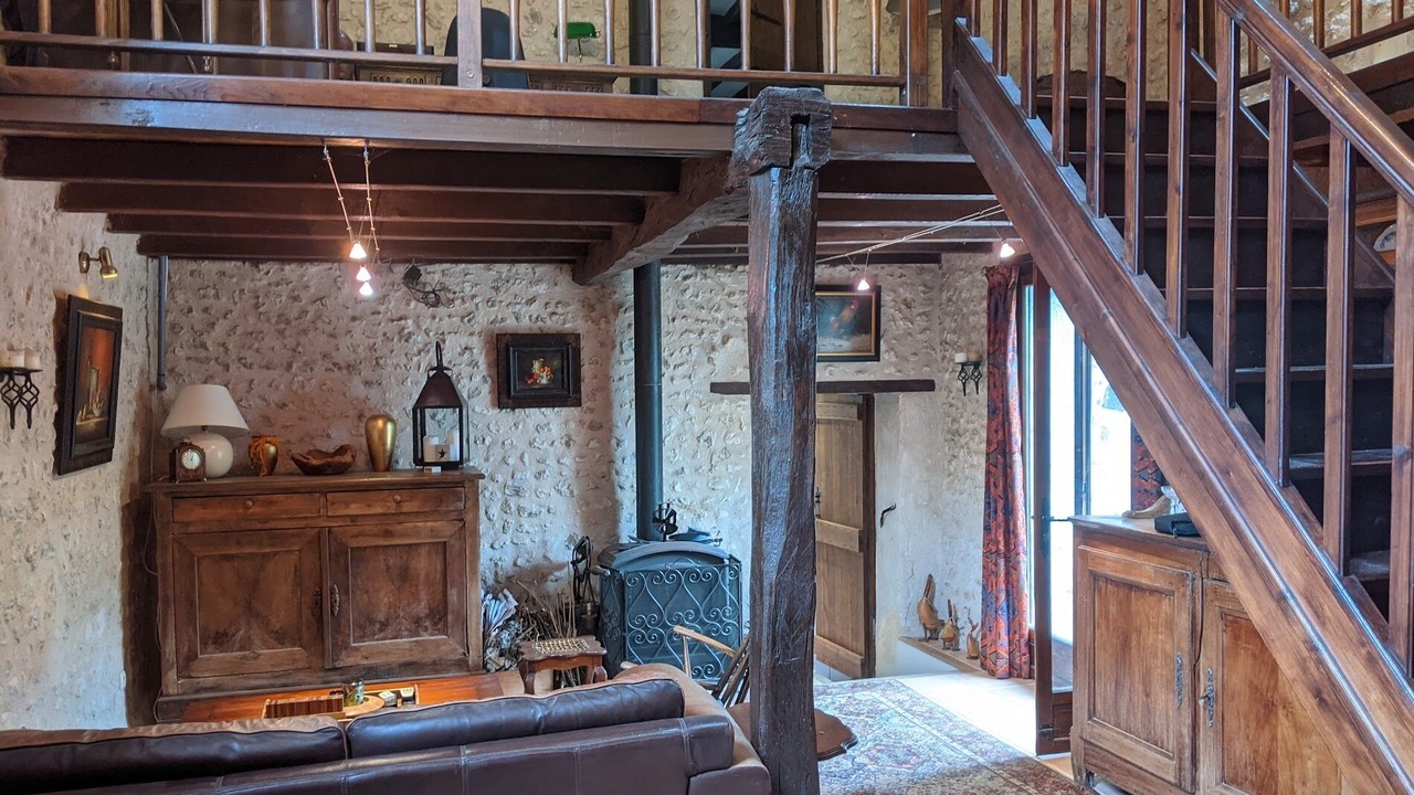 Photo of Livingroom in Courlac