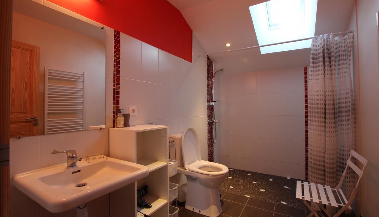 Photo of Bathroom in Riupeyrous