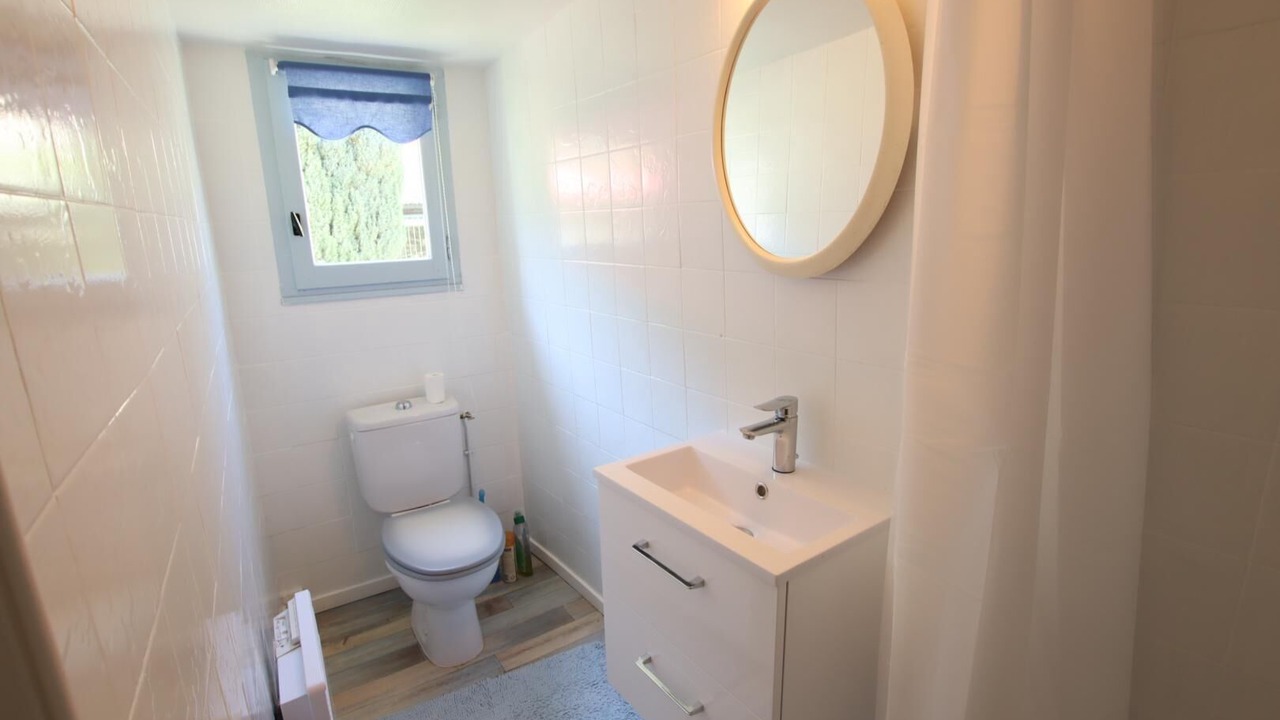 Photo of Bathroom in Borce