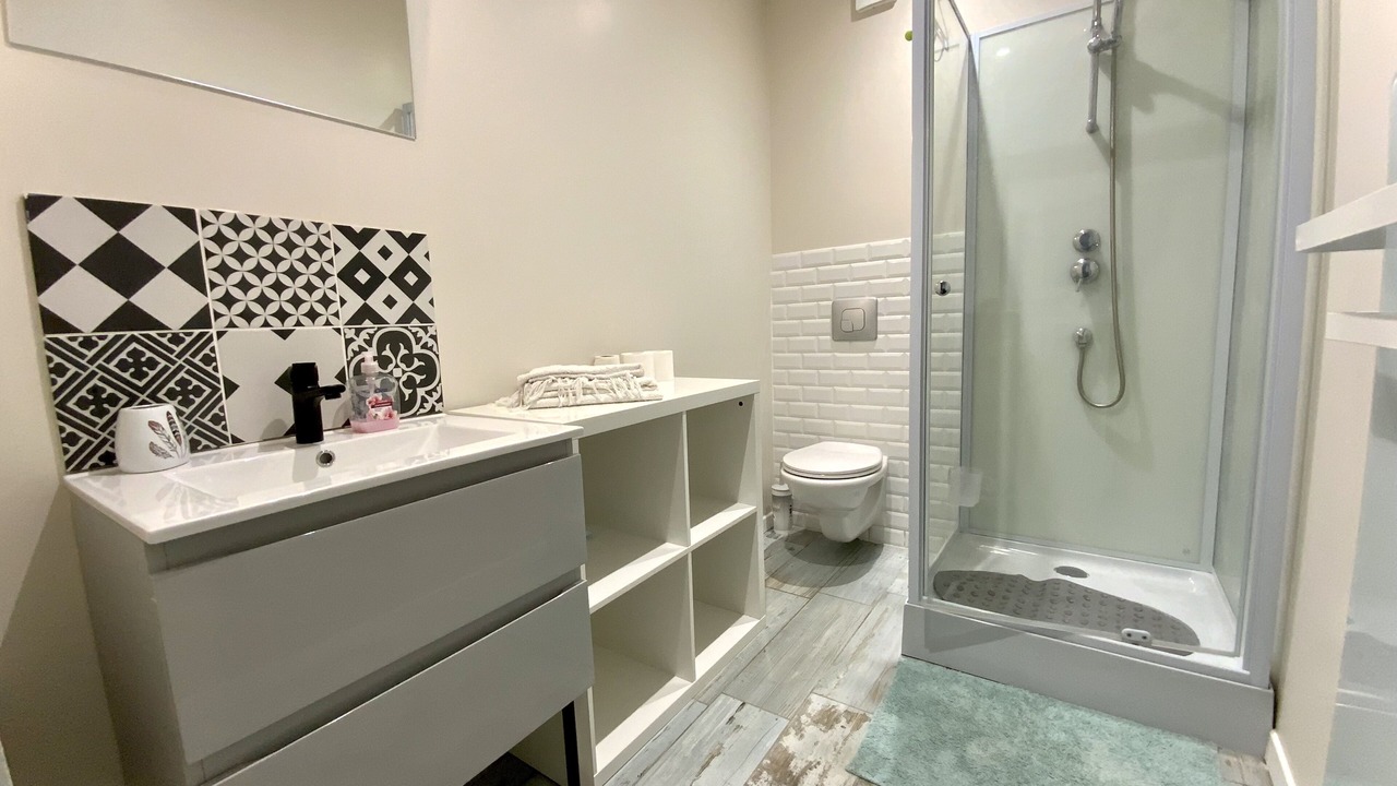 Photo of Bathroom in Royan