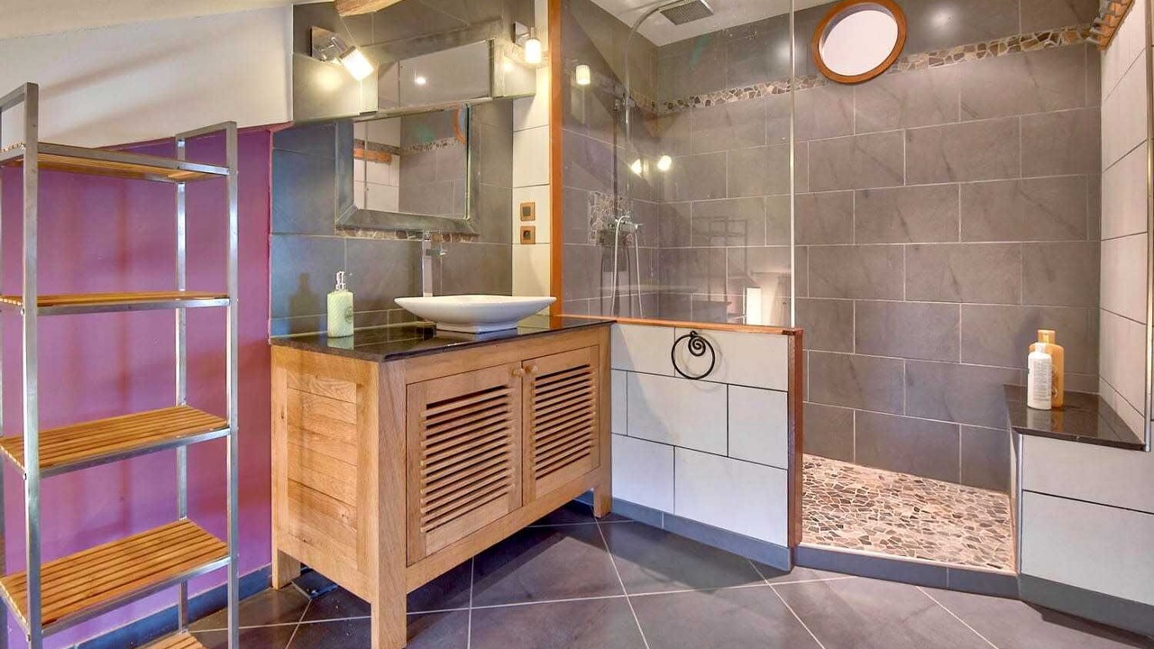 Photo of Bathroom in Leon