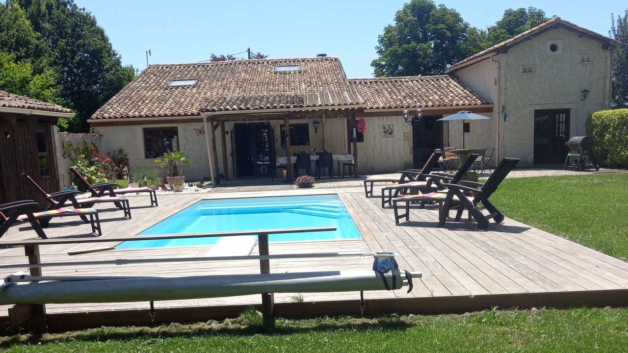 Photo of Outdoor in Bran