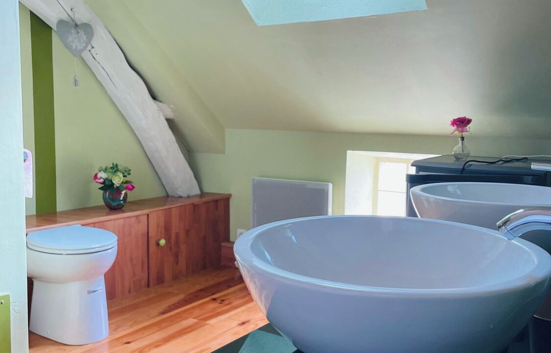 Photo of Bathroom in Carlux