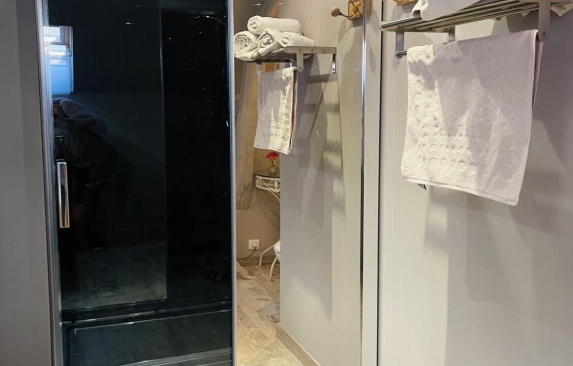 Photo of Bathroom in Carlux